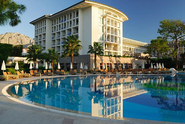 Hotel and Restaurant Hospitality Platforms